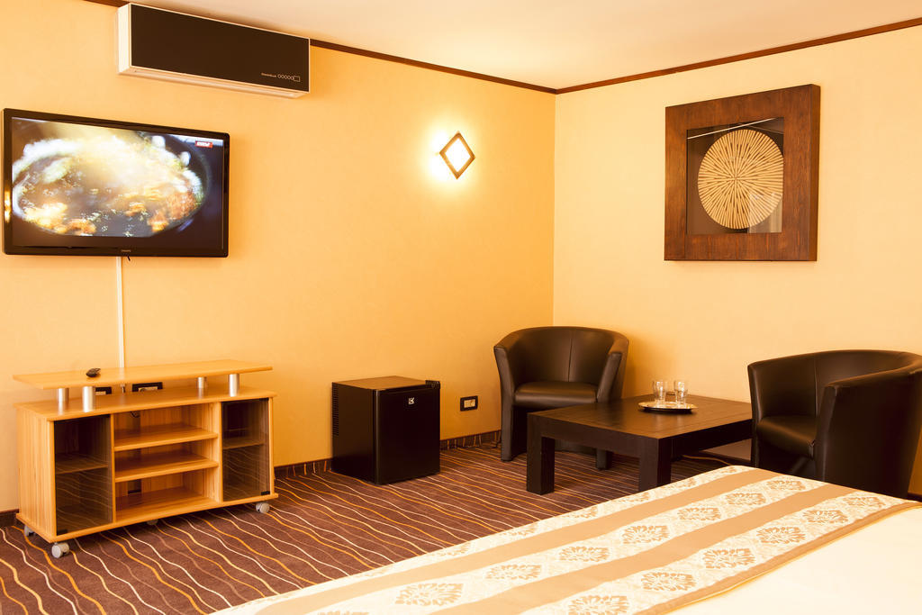 Hotel Belvedere Sovata Quarto foto